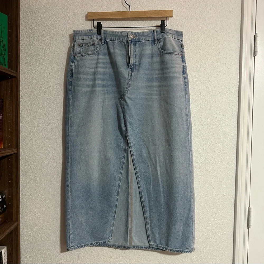 American Eagle Denim Skirt Womens 16 Low Rise Maxi Front Split Light Wash - Picture 1 of 9